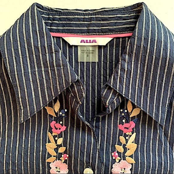 Vintage Alia Blouse Button-Front Striped Sz 8 NWT - Picture 3 of 12